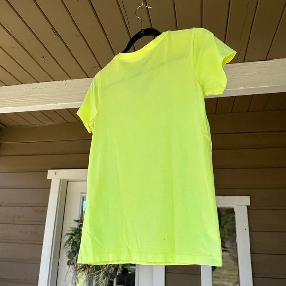 J.Crew - Lightweight Tee Bundle - Lime and Camo - S and XS - Picture 6 of 8